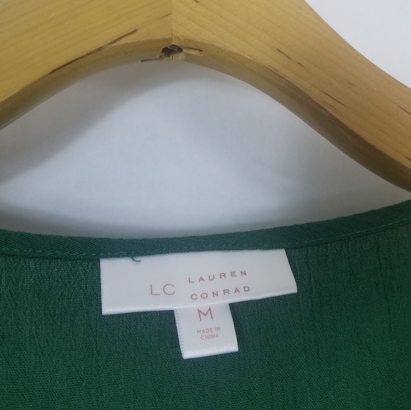 LC Lauren Conrad Green Crochet Boho Top M - Picture 4 of 9